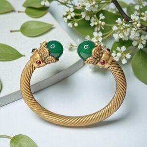 Matte Gold Plated Chunky Twisted Cable Emerald Cabochon Bracelet